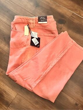 🐝Ava & Viv High-Rise Jeans in Peach Coral Color 20W Relaxed Fit Stretch